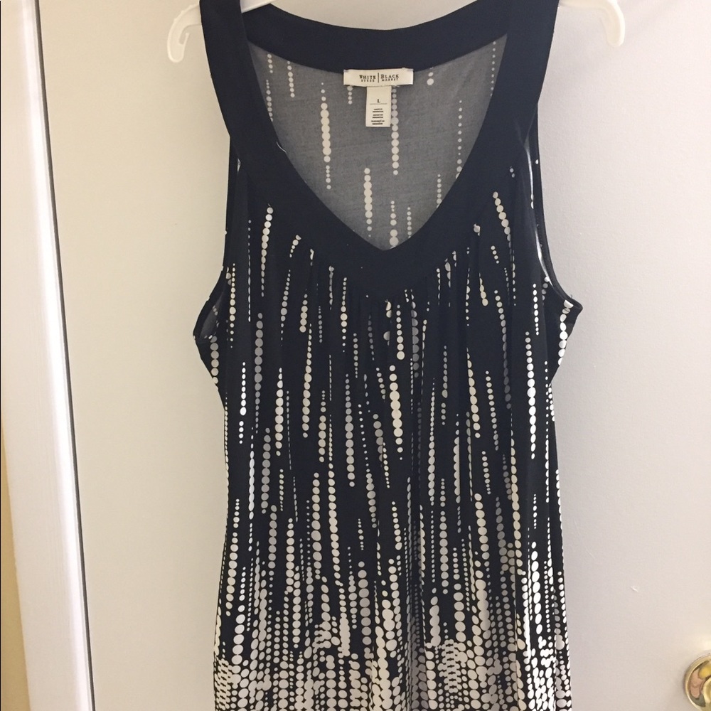 Sleeveless career blouse